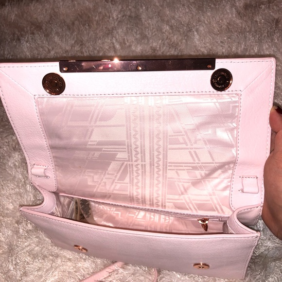 Ted Baker Pink Bow Clutch (limited edition) - Picture 6 of 8
